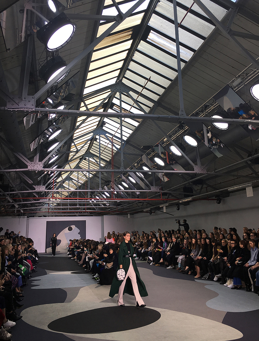 Toga - Set Design by ANNA SBIERA